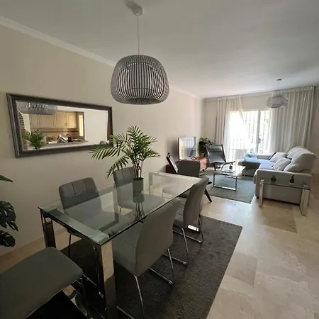 Casa Pinos Del Aloha Marbella